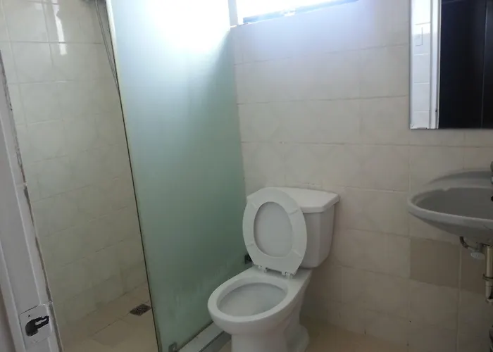 Crown Port View Hotel Cebu